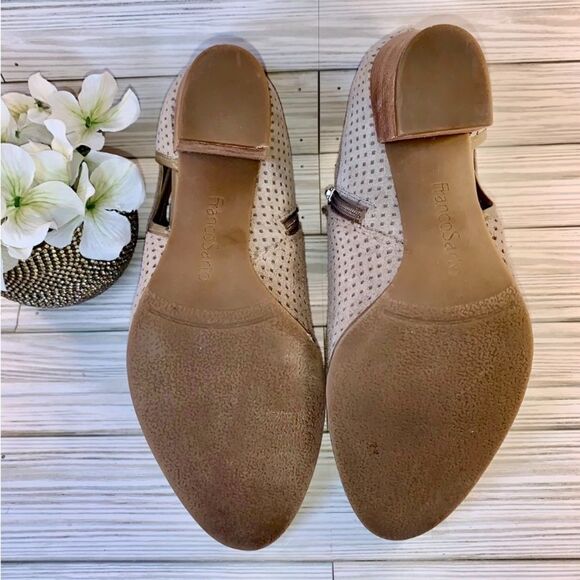 Franco Sarto Suede Dale 2 Perforated Tan Ankle Bootie Block Heel S:9.5 EUCw/Box - Picture 10 of 10